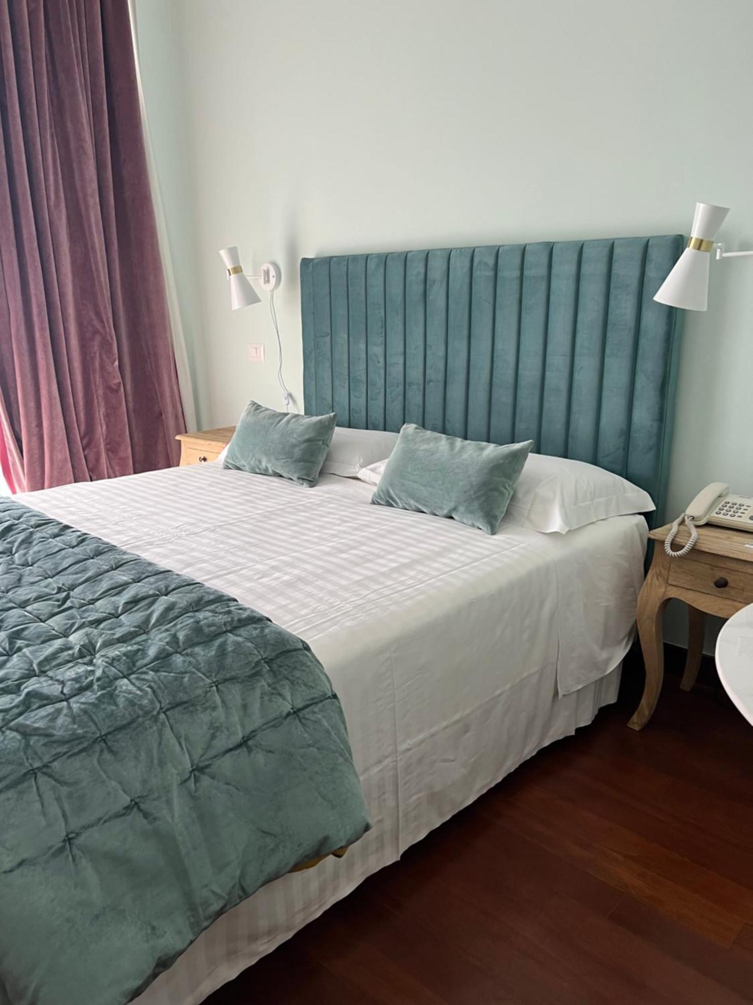 Hotel Fenix Roma Ngoại thất bức ảnh