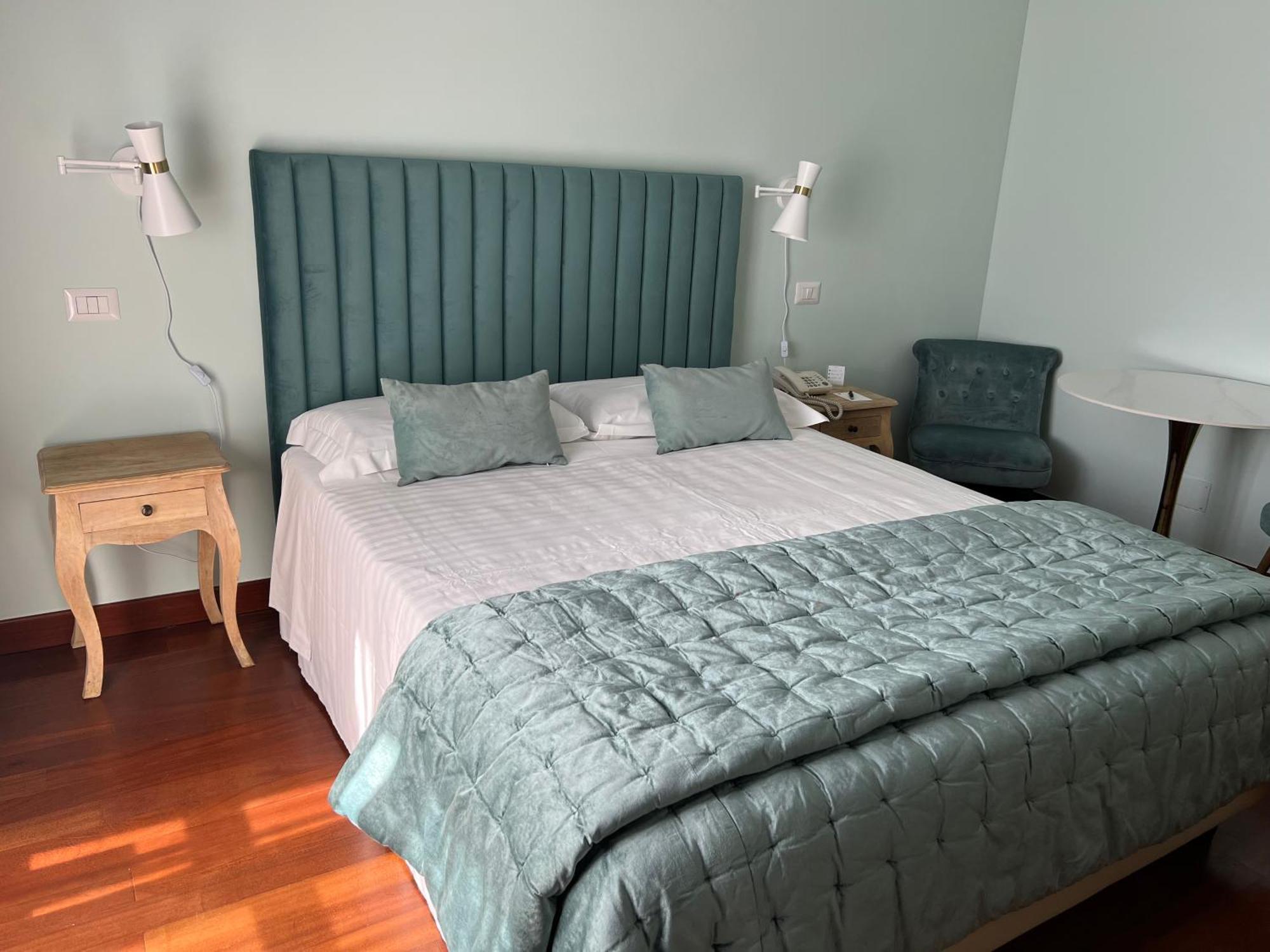 Hotel Fenix Roma Ngoại thất bức ảnh